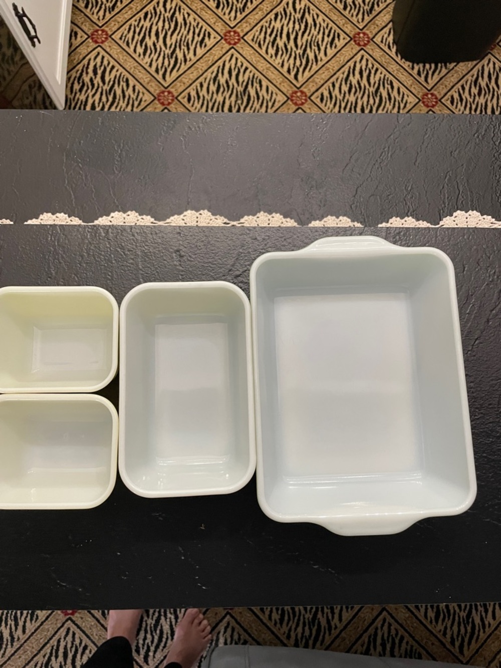 Pyrex Verde Frigie Set- No Lids Vintage Yellow Glass Baking/Storage Dish Set - Picture 14 of 15
